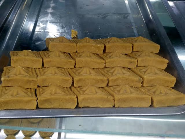 অবাক সন্দেশ