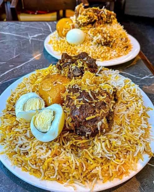 বাসমতি চালের খাসির কাচ্চি