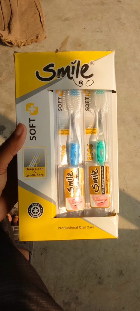 Smile Soft Brush | 1 Pec