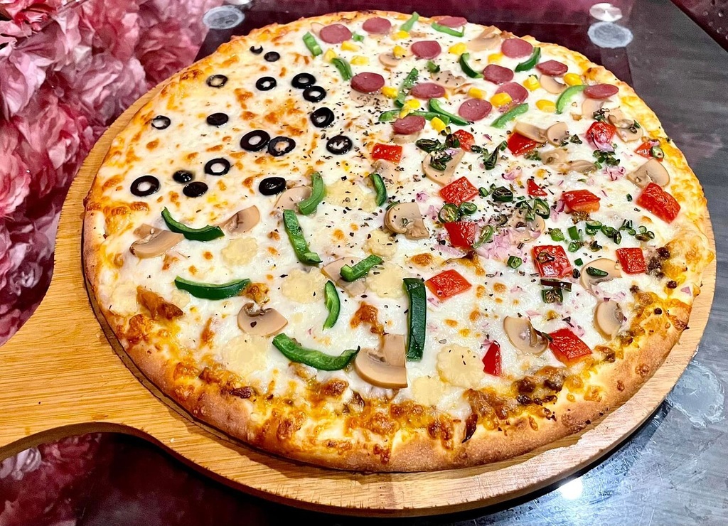 Chef Special Pizza | 12 inch