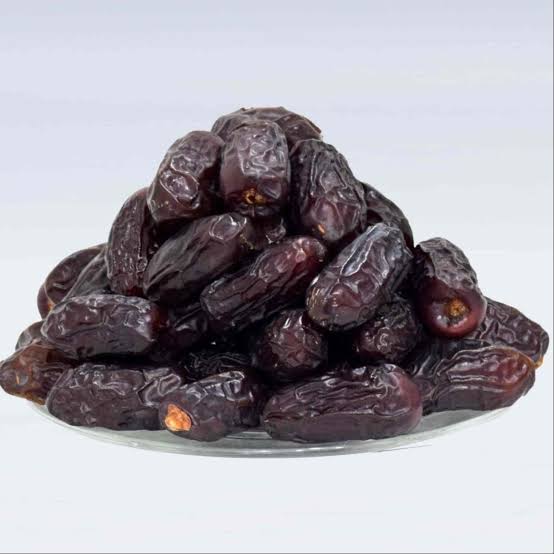 Safawi Dates/ Safawi Khejur/ Safawi Dates- 500 gm